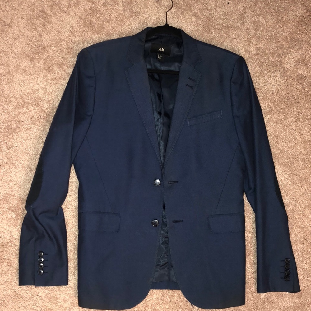 This fit blazer is what you want!